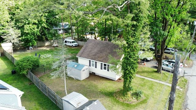 32 Birch Rd, Natick, MA 01760