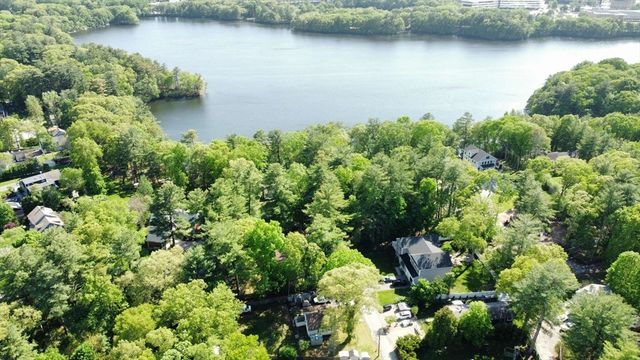 32 Birch Rd, Natick, MA 01760