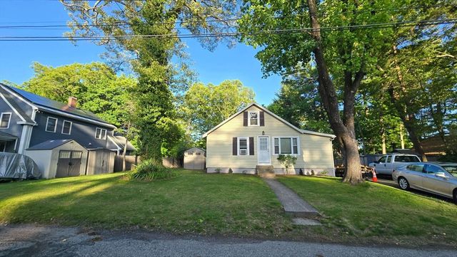32 Birch Rd, Natick, MA 01760