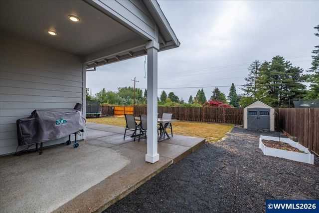 2397 NE Summit Dr, Albany, OR 97321