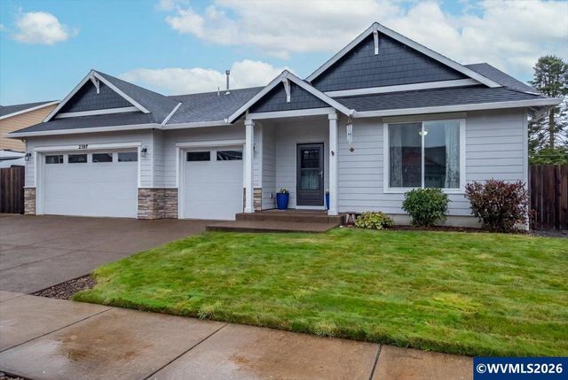 2397 NE Summit Dr, Albany, OR 97321