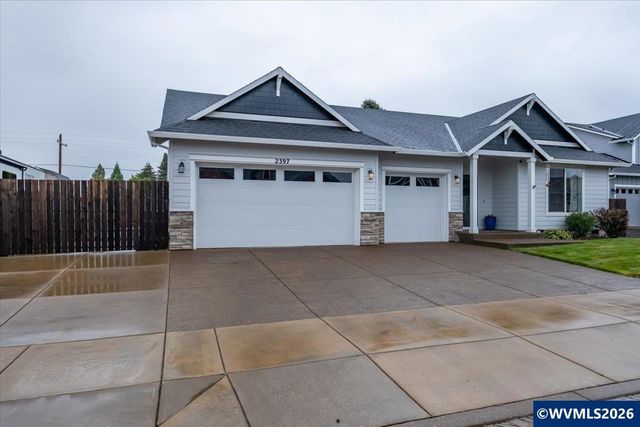 2397 NE Summit Dr, Albany, OR 97321