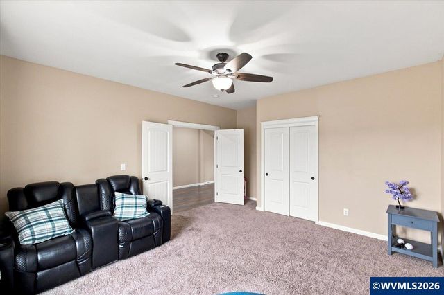 2397 NE Summit Dr, Albany, OR 97321
