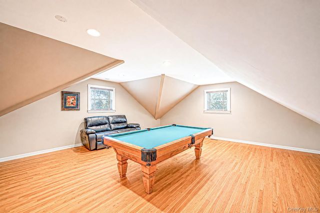 4 Holly Lane, Nissequogue, NY 11780