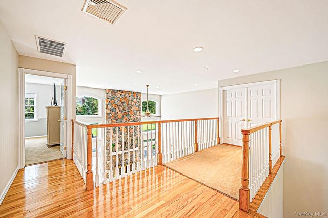 4 Holly Lane, Nissequogue, NY 11780