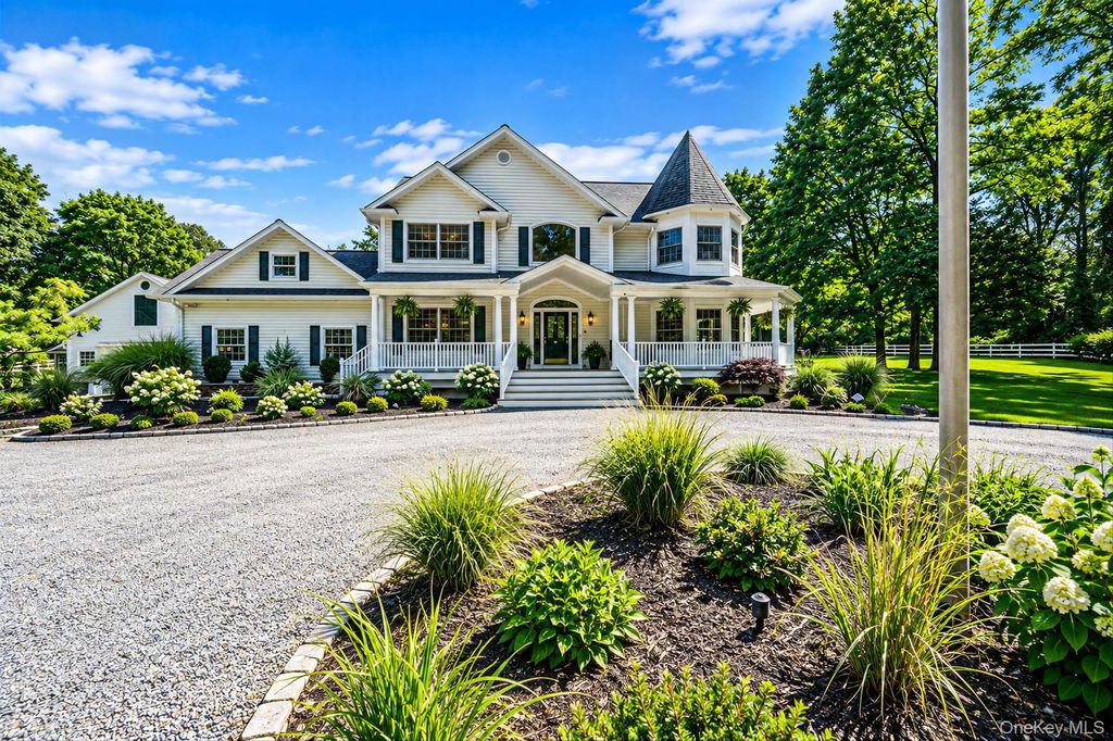 4 Holly Lane, Nissequogue, NY 11780 — photo 2