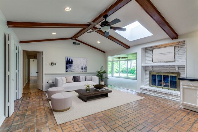 4818 Thunder Road, Dallas, TX 75244