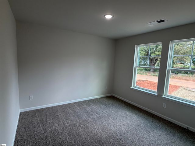 31 Campbell Street, Duncan, SC 29334