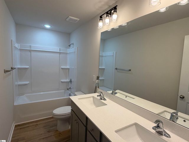 31 Campbell Street, Duncan, SC 29334