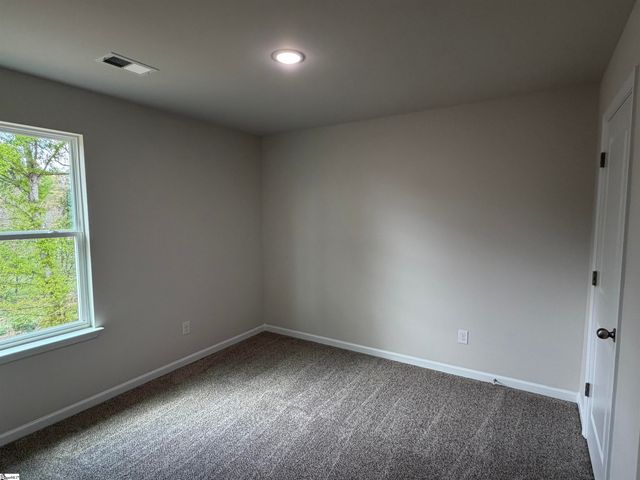 31 Campbell Street, Duncan, SC 29334