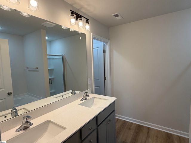 31 Campbell Street, Duncan, SC 29334