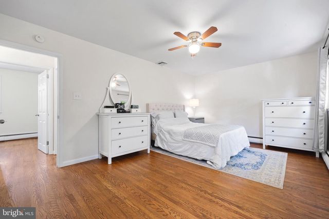 209 JAMES RD, Broomall, PA 19008