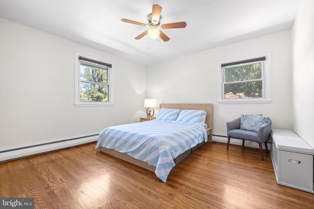 209 JAMES RD, Broomall, PA 19008