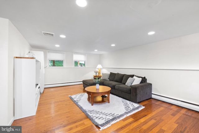 209 JAMES RD, Broomall, PA 19008