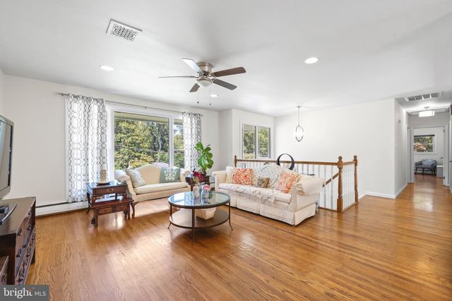 209 JAMES RD, Broomall, PA 19008