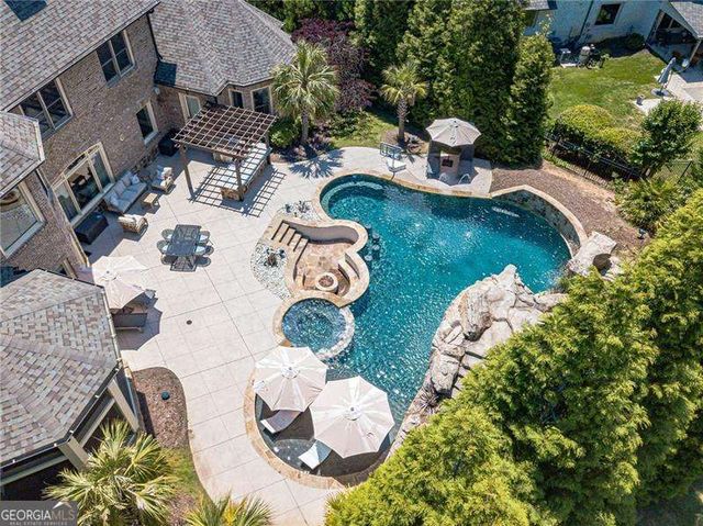 730 Glenairy Drive, Sandy Springs, GA 30328