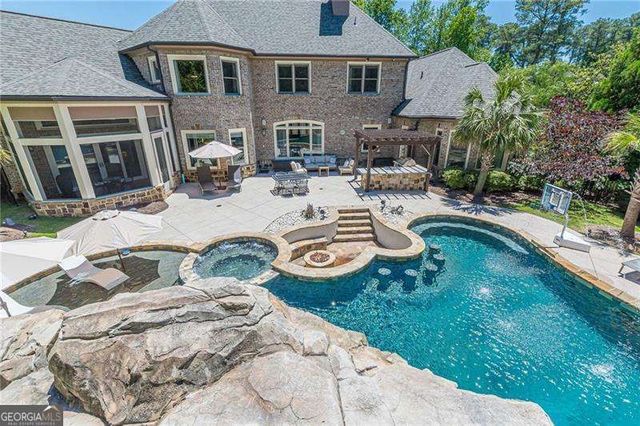 730 Glenairy Drive, Sandy Springs, GA 30328