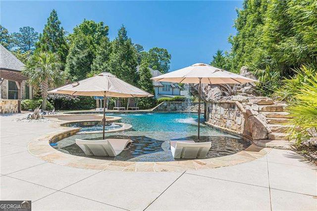 730 Glenairy Drive, Sandy Springs, GA 30328