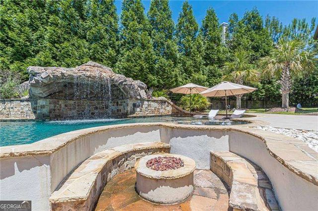 730 Glenairy Drive, Sandy Springs, GA 30328