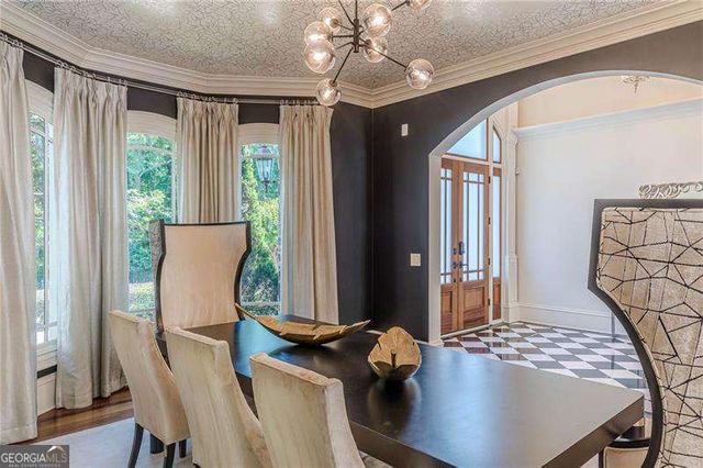 730 Glenairy Drive, Sandy Springs, GA 30328