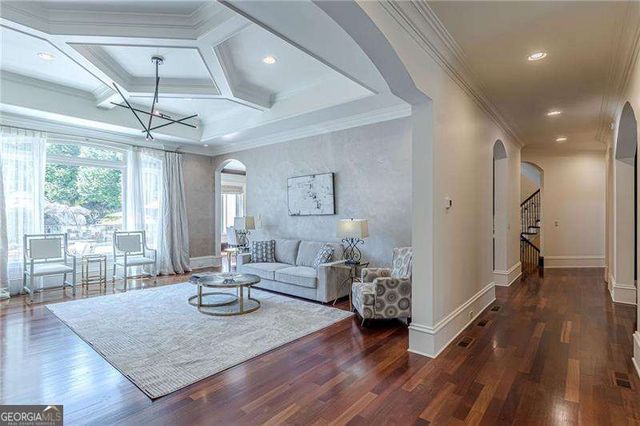 730 Glenairy Drive, Sandy Springs, GA 30328