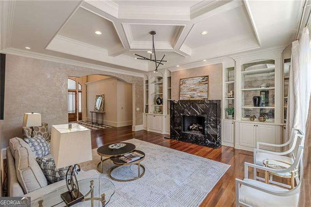730 Glenairy Drive, Sandy Springs, GA 30328