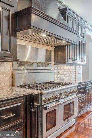 730 Glenairy Drive, Sandy Springs, GA 30328