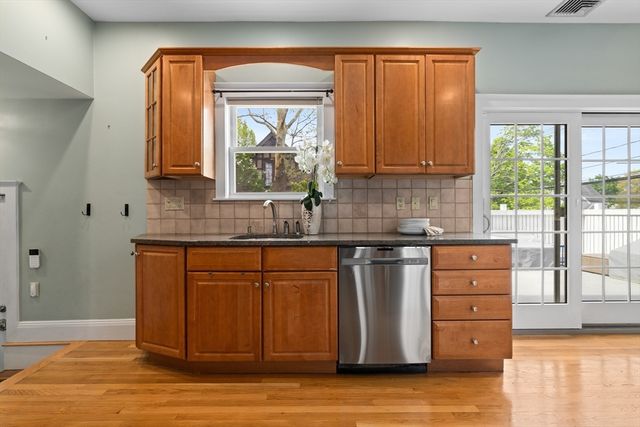 185 Franklin St, Stoneham, MA 02180