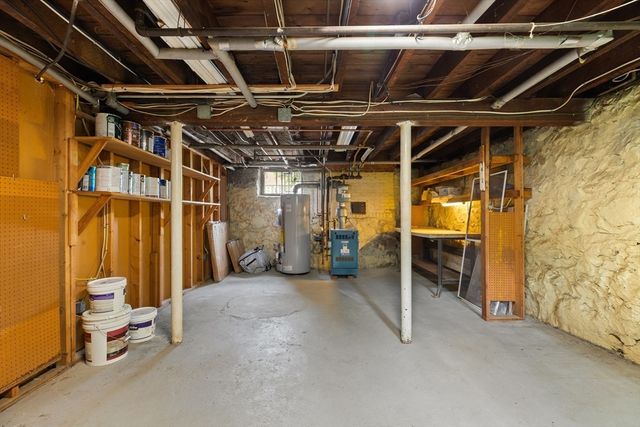 185 Franklin St, Stoneham, MA 02180