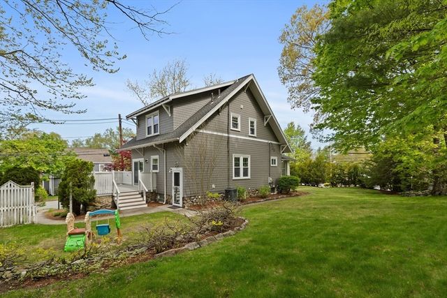 185 Franklin St, Stoneham, MA 02180
