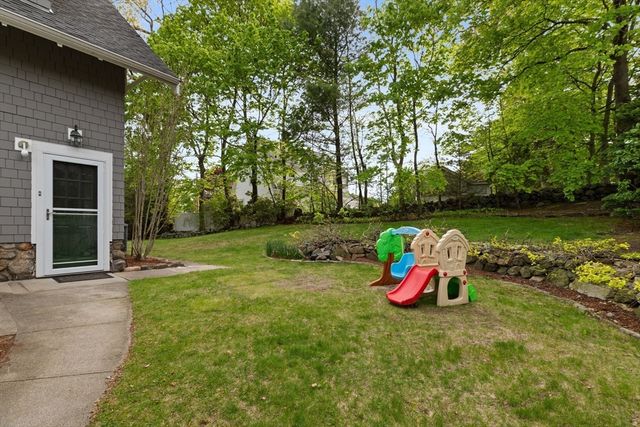 185 Franklin St, Stoneham, MA 02180