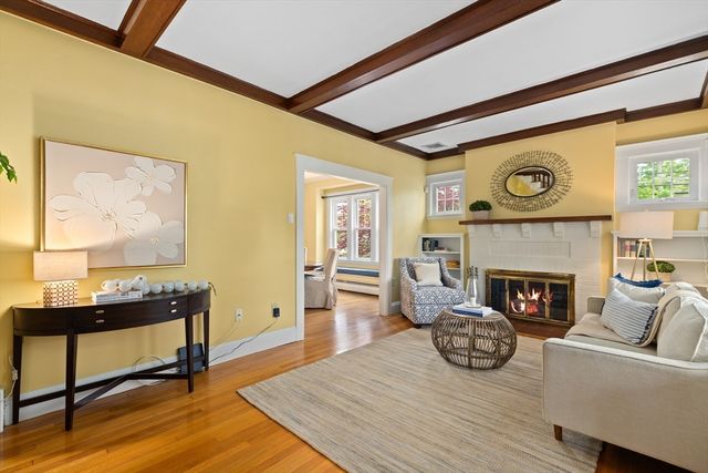 185 Franklin St, Stoneham, MA 02180