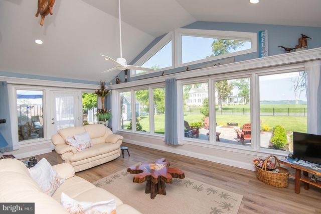 9 HATSAWAP RD, Cambridge, MD 21613