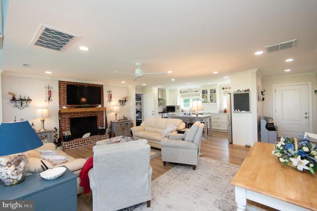 9 HATSAWAP RD, Cambridge, MD 21613