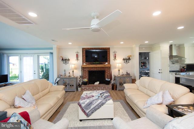 9 HATSAWAP RD, Cambridge, MD 21613