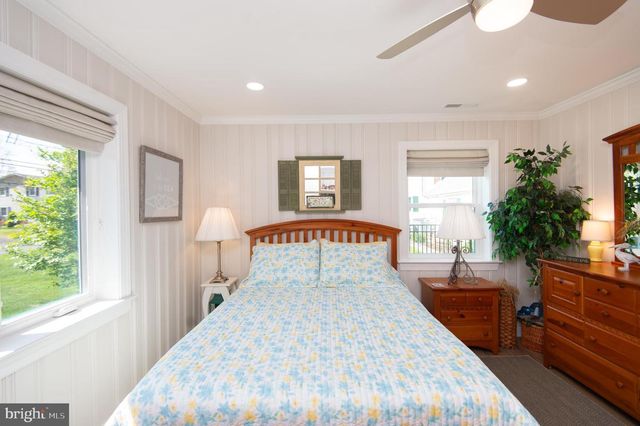 9 HATSAWAP RD, Cambridge, MD 21613