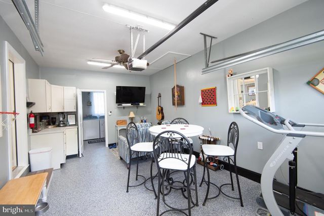 9 HATSAWAP RD, Cambridge, MD 21613