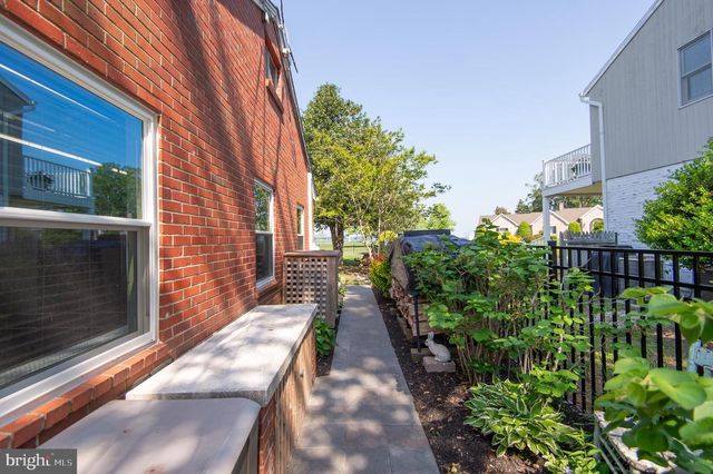 9 HATSAWAP RD, Cambridge, MD 21613