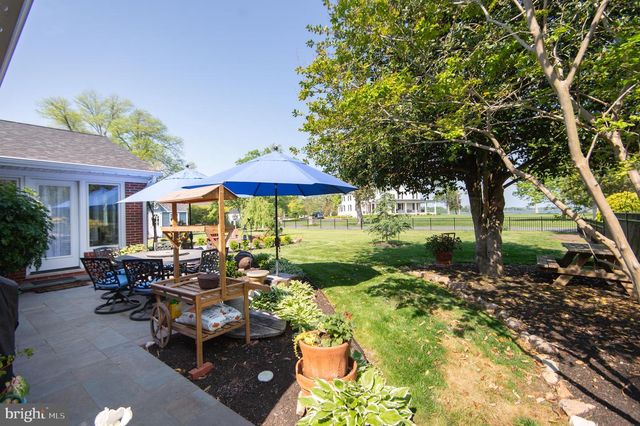 9 HATSAWAP RD, Cambridge, MD 21613