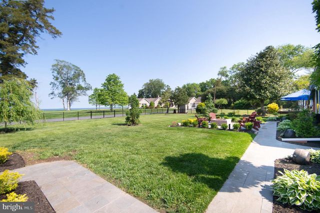 9 HATSAWAP RD, Cambridge, MD 21613