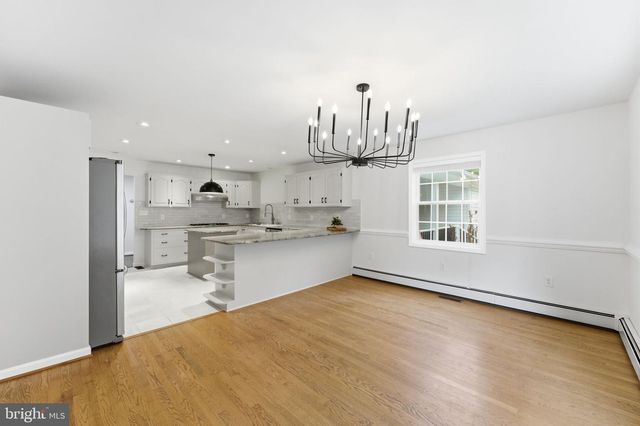 6040 SOUTHGATE FARM RD, Indian Head, MD 20640