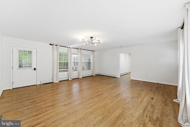 6040 SOUTHGATE FARM RD, Indian Head, MD 20640