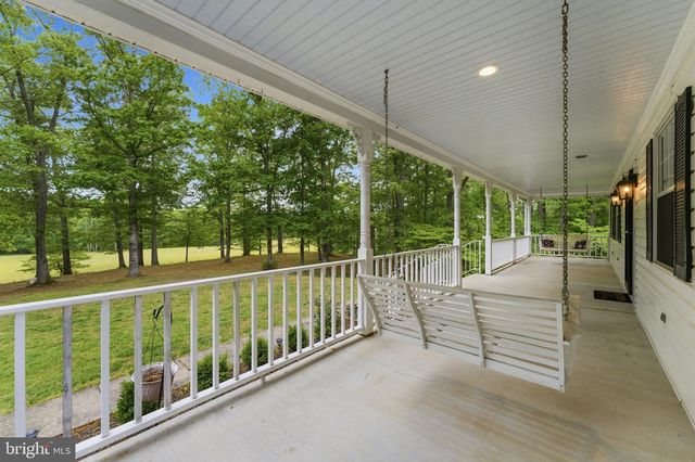6040 SOUTHGATE FARM RD, Indian Head, MD 20640