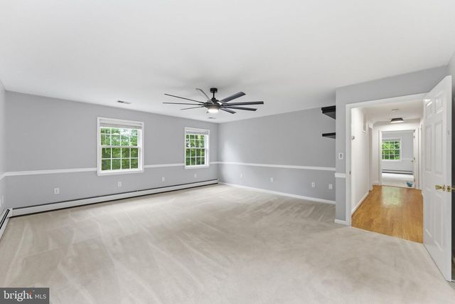6040 SOUTHGATE FARM RD, Indian Head, MD 20640