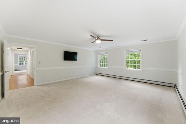 6040 SOUTHGATE FARM RD, Indian Head, MD 20640