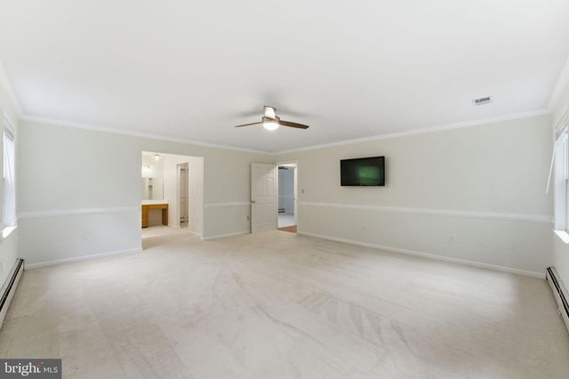6040 SOUTHGATE FARM RD, Indian Head, MD 20640
