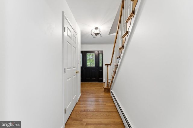 6040 SOUTHGATE FARM RD, Indian Head, MD 20640