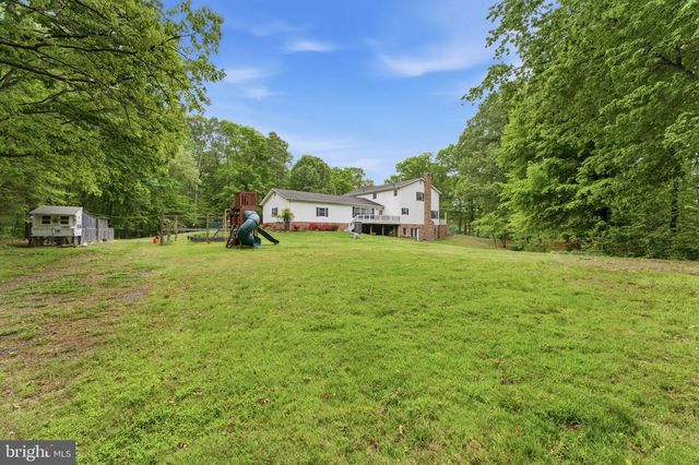 6040 SOUTHGATE FARM RD, Indian Head, MD 20640