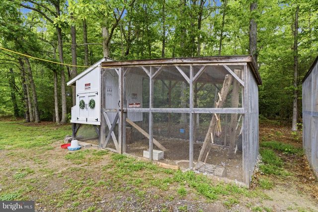 6040 SOUTHGATE FARM RD, Indian Head, MD 20640