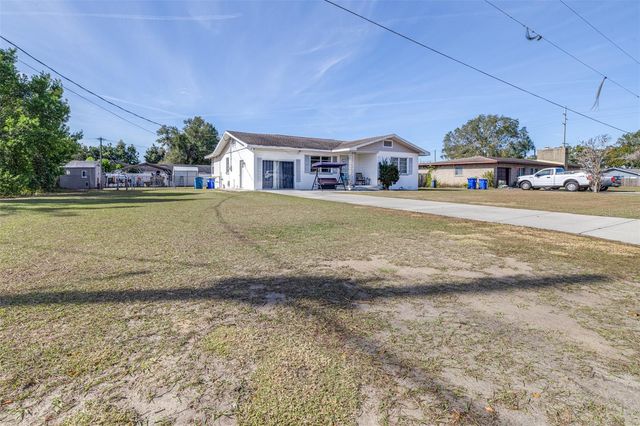 628 E LAUREL AVENUE, Eagle Lake, FL 33839